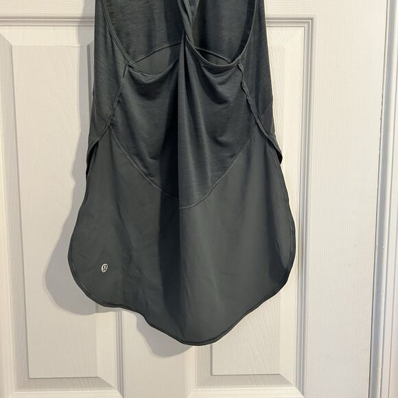 Lululemon Twist Back Tank Top Slate Blue Gray Size 4 Activewear Open Side Sporty - Picture 7 of 8
